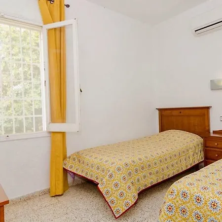 Calalga сasa Frente A La Playa Con Piscina Privada