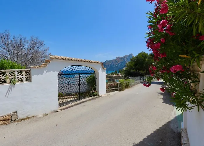 Nyaraló Calalga сasa Frente A La Playa Con Piscina Privada *