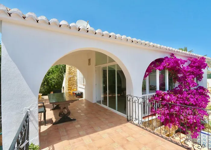 Calalga сasa Frente A La Playa Con Piscina Privada בית נופש *