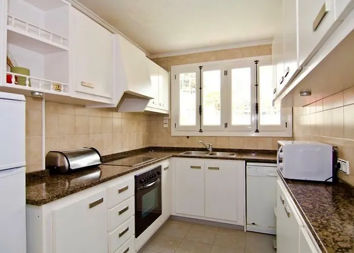 Calalga сasa Frente A La Playa Con Piscina Privada בית נופש *