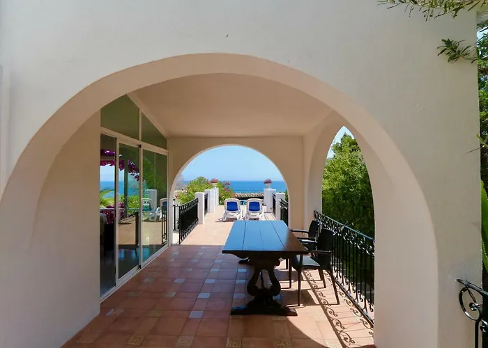 Calalga сasa Frente A La Playa Con Piscina Privada בית נופש קלפה