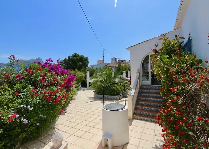 בית נופש Calalga сasa Frente A La Playa Con Piscina Privada